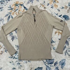 Gersemi Equestrian Women’s Beige Zip-Up Sweater M